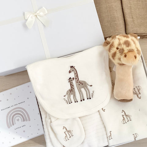 New Baby Hamper (8 Items) Giraffe New Baby Gift Set