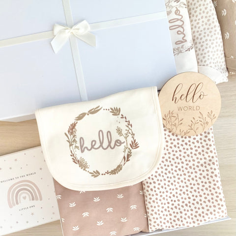 New Baby Hamper (7 Items) Hello New Baby Gift Set
