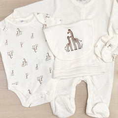 New Baby Hamper (8 Items) Giraffe New Baby Gift Set